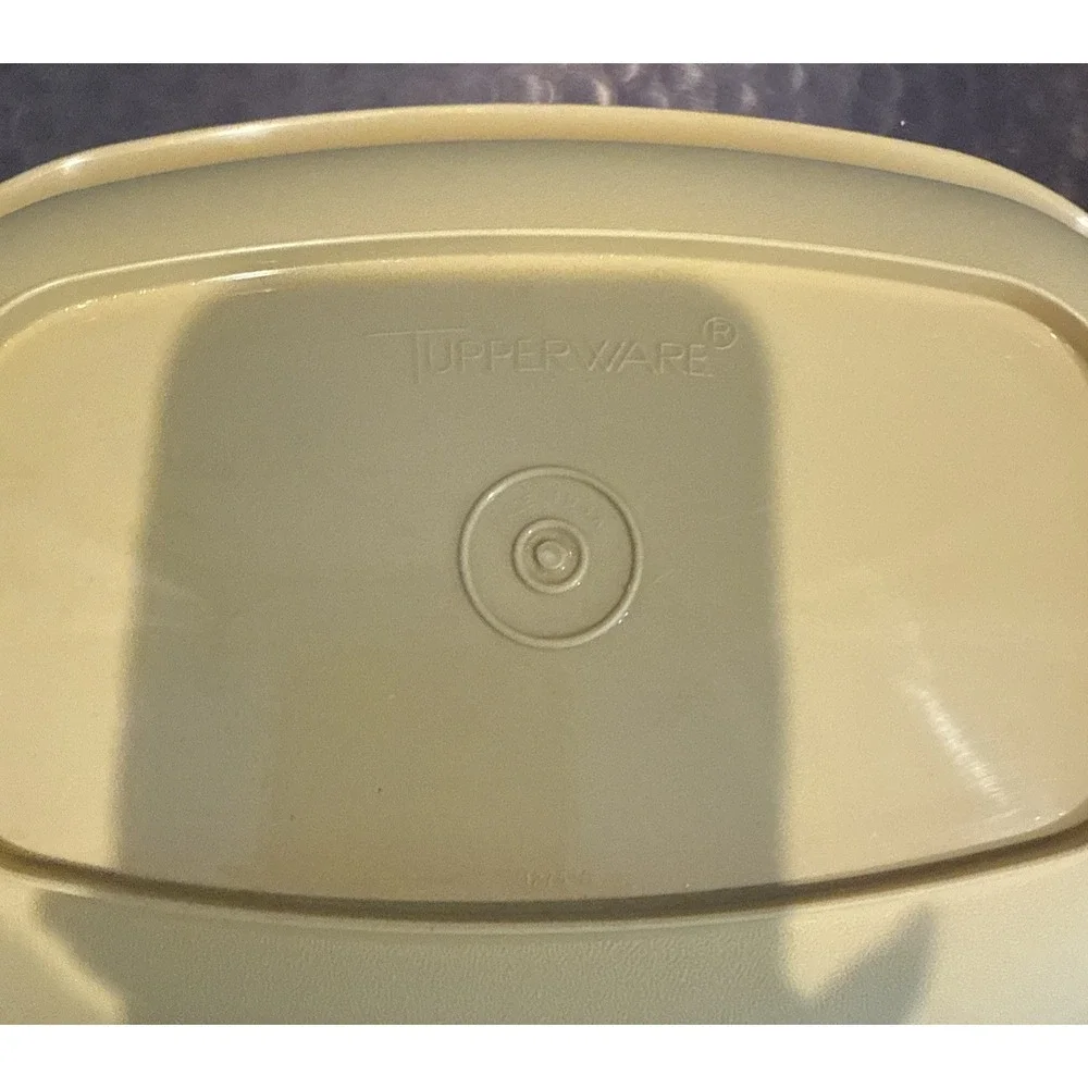 Vintage Tupperware Yellow Oblong Oval Casserole Dish Bowl Lid Strainer Colander